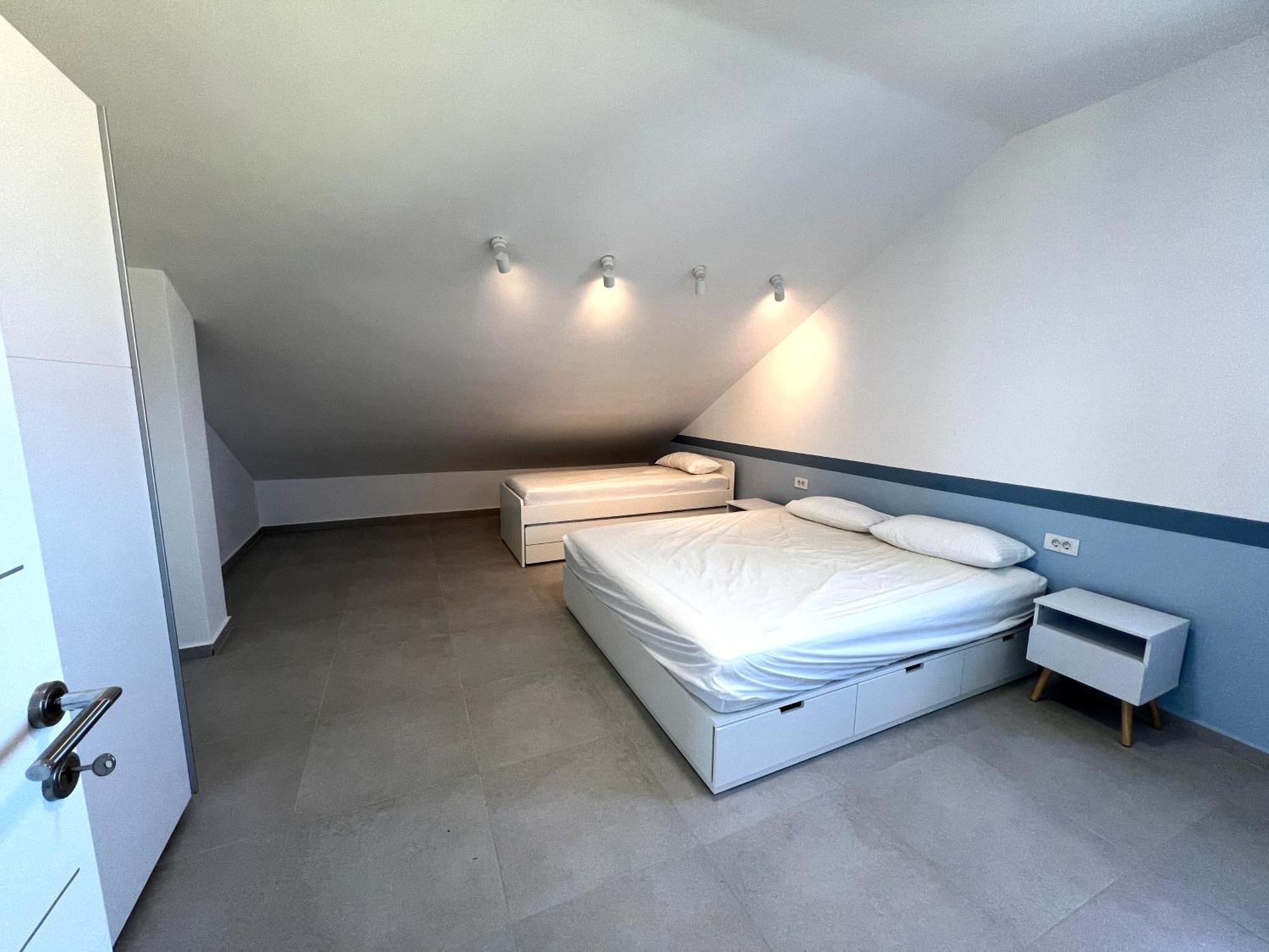 Penthouse Sky Deluxe Apartment Novalja Exterior photo
